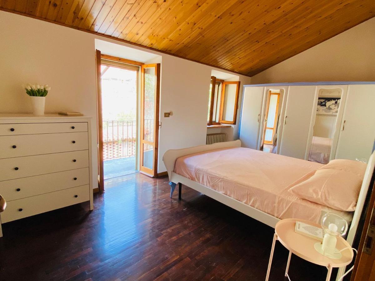La Casa Della Rocca - Monferratohome Camagna Monferrato Luaran gambar
