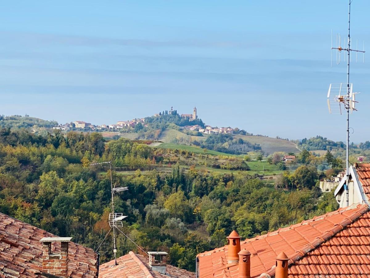 La Casa Della Rocca - Monferratohome Camagna Monferrato Luaran gambar