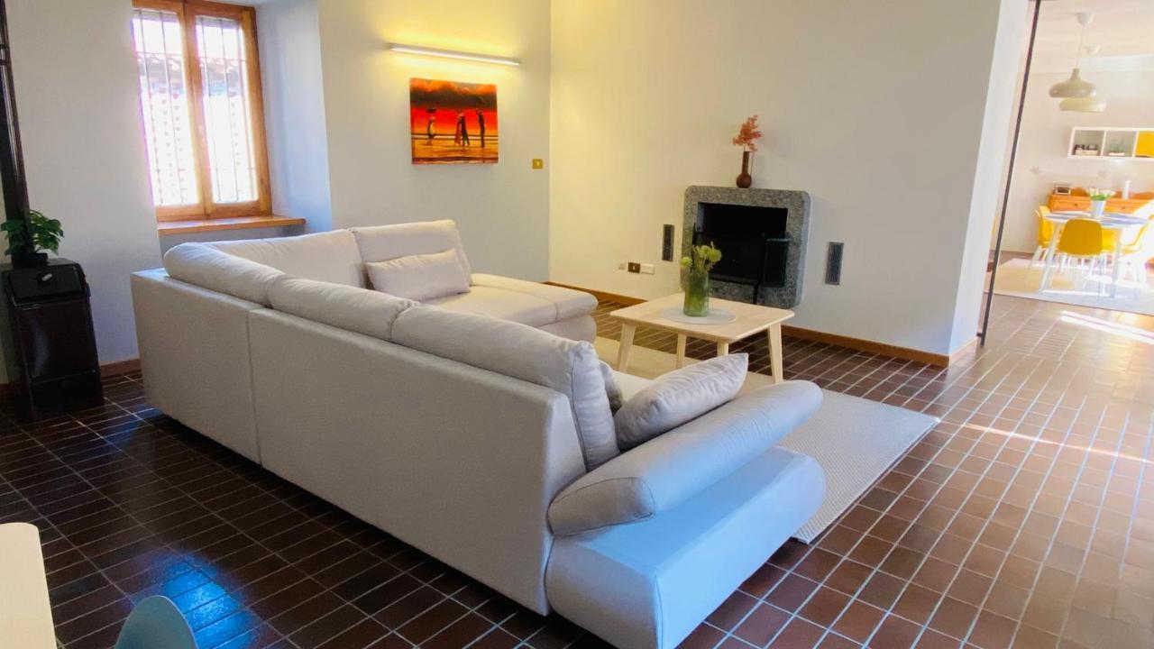 La Casa Della Rocca - Monferratohome Camagna Monferrato Luaran gambar